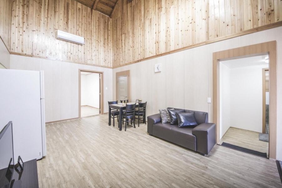 Sunyang Village Pension 济州市 外观 照片