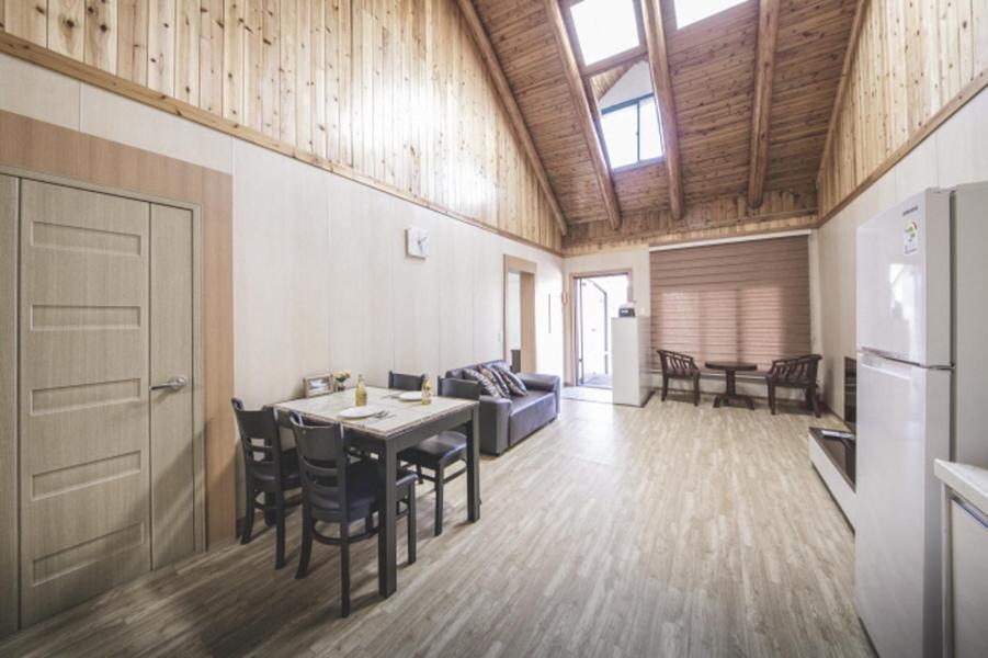 Sunyang Village Pension 济州市 外观 照片
